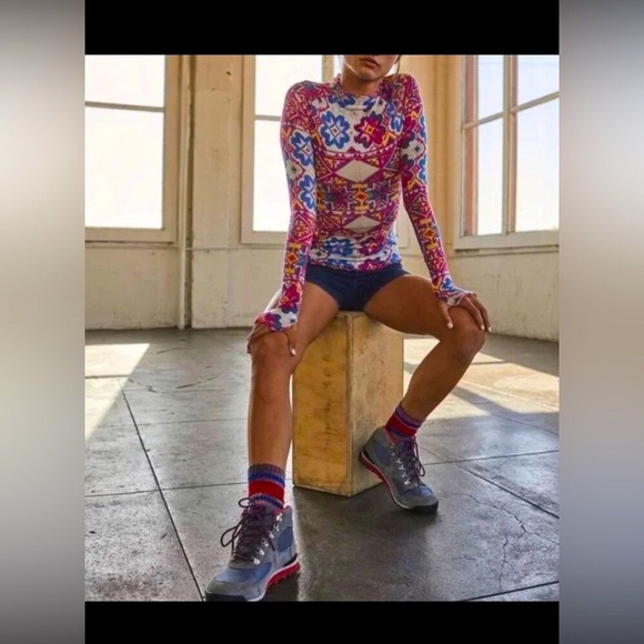 SALE🎉FP MOVEMENT Printed High Jump Long Sleeve / Fair Isle Magenta / XS - Picture 2 of 14